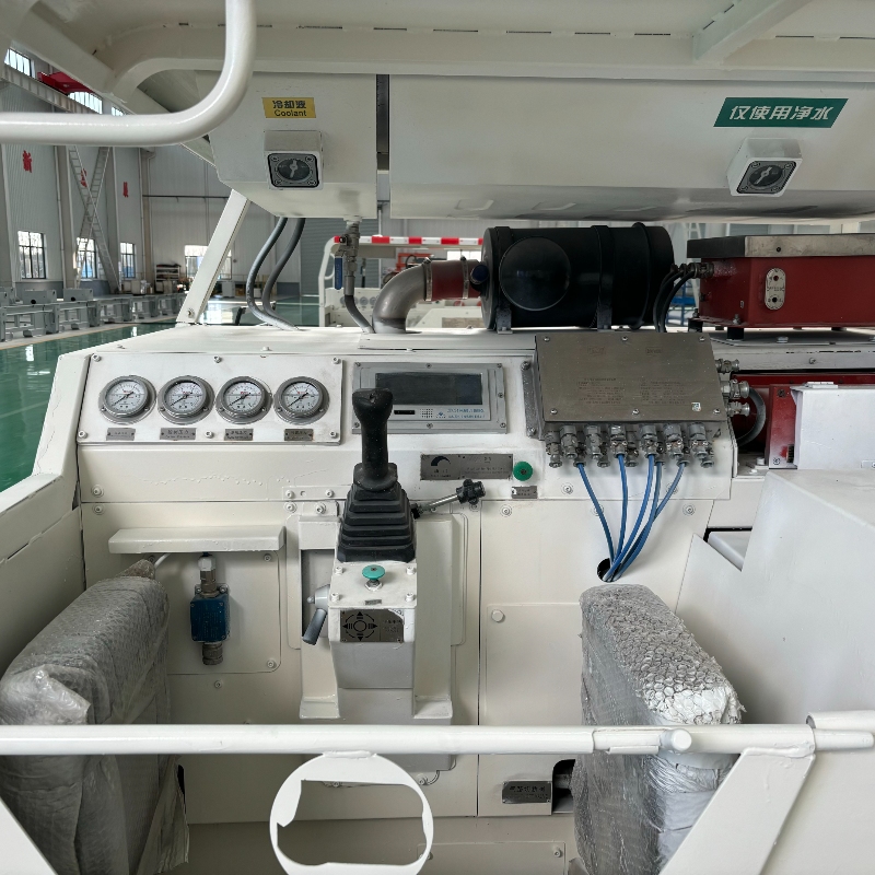 Explosion-proof Diesel-powered Tracked Vehicle - الصورة 5