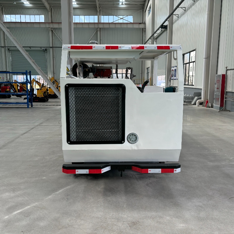 Explosion-proof Diesel-powered Tracked Vehicle - الصورة 2