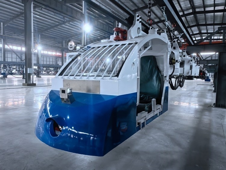 Lithium Battery Monorail Locomotive: Zaozhuang Launches China's First High-Power Underground Mining Unit 4 Lithium Battery Monorail Locomotive: Zaozhuang Launches China's First High-Power Underground Mining Unit